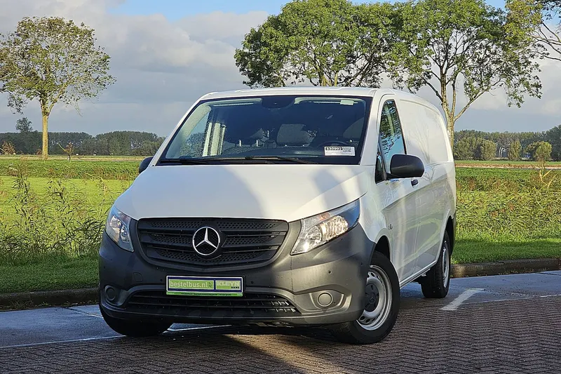 Mercedes-Benz Vito (2024)