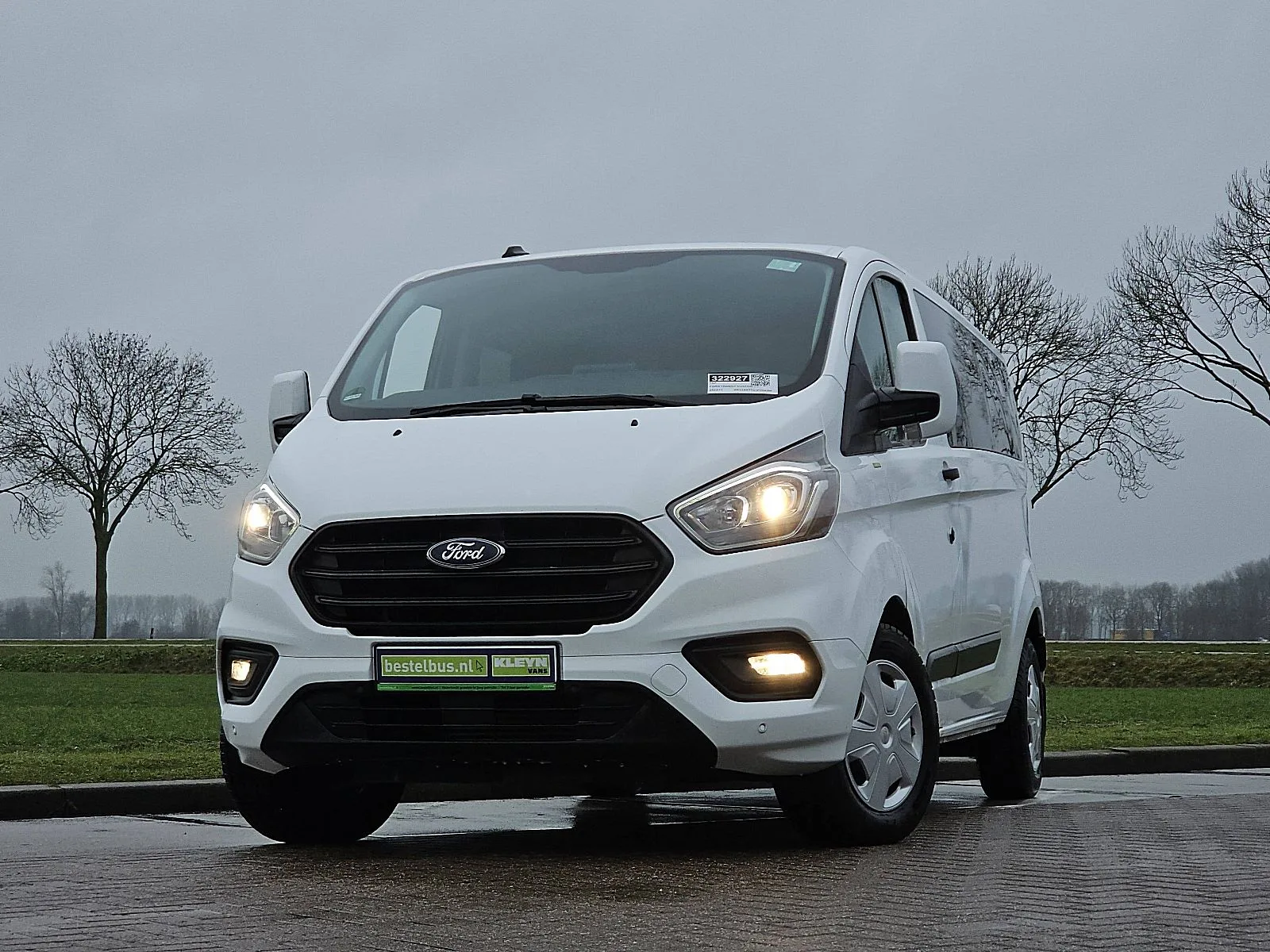 Ford Transit (2023) — foto 1