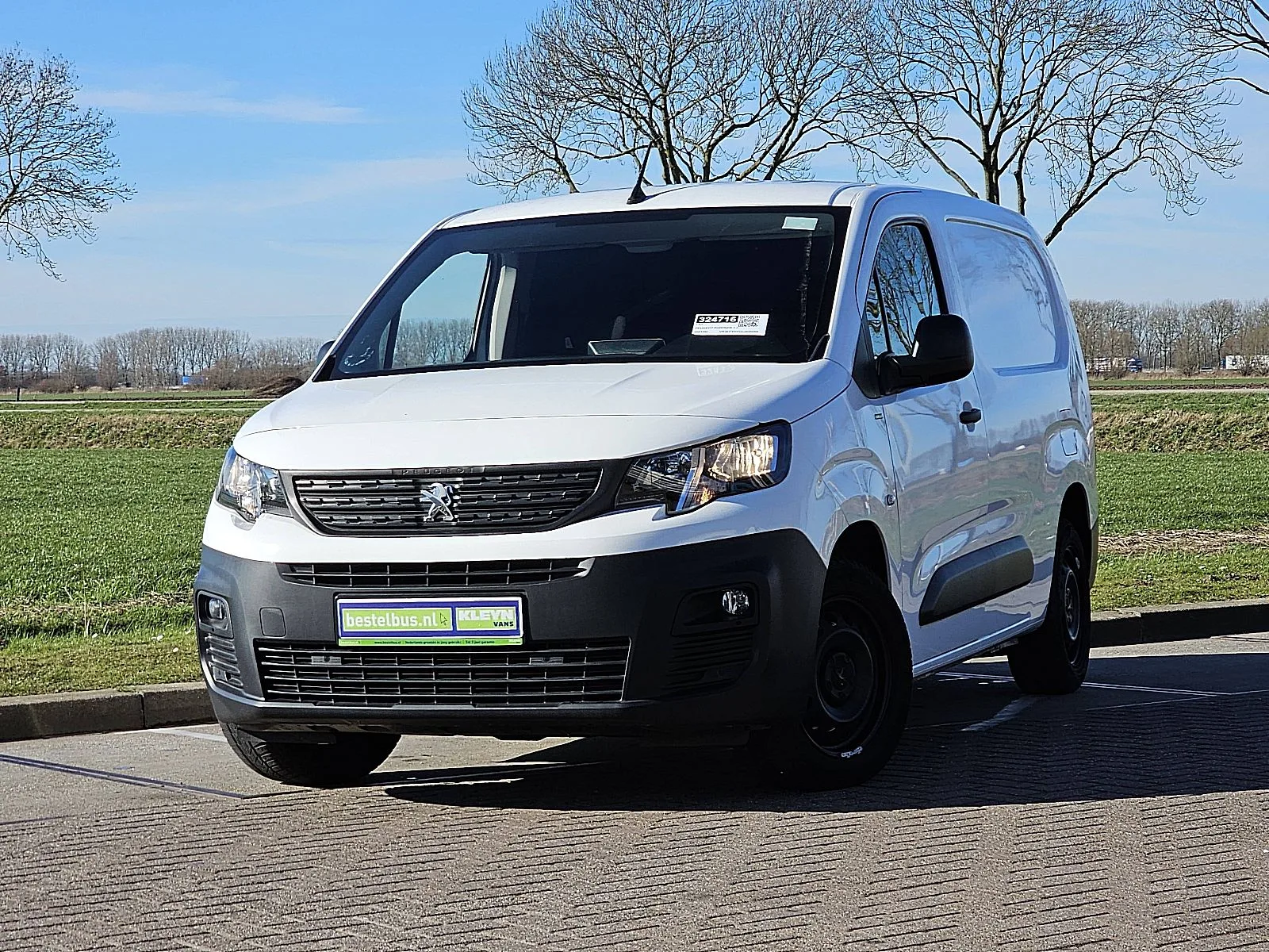 Peugeot Partner (2021) — foto 1