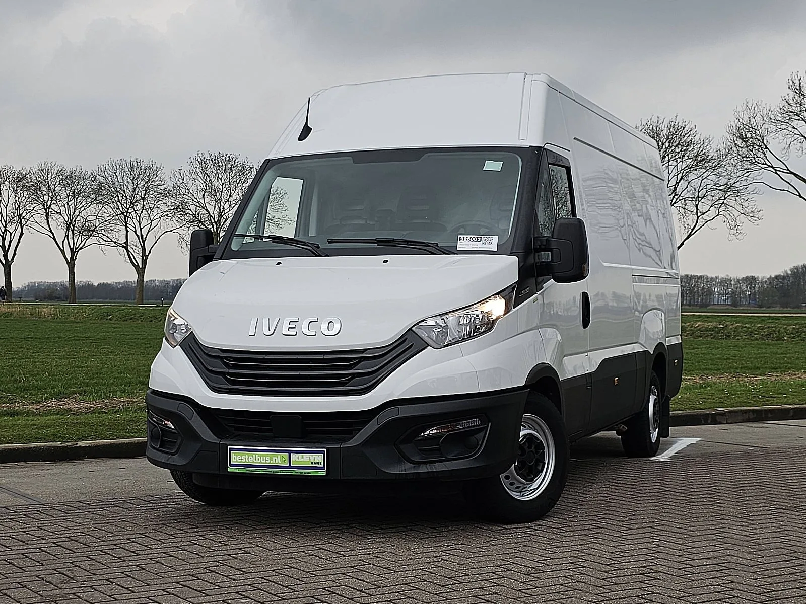 Iveco Daily (2023) — foto 1