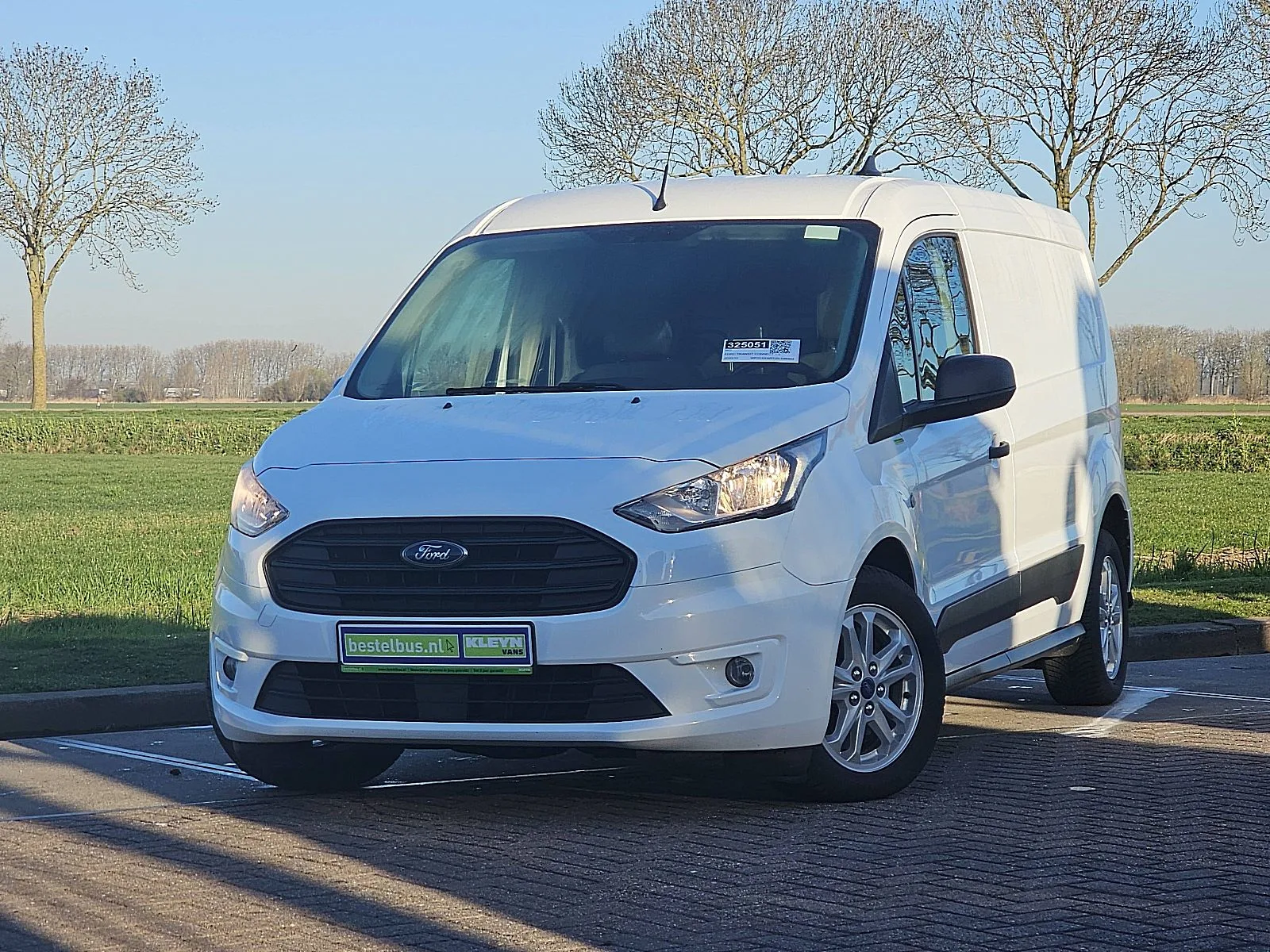 Ford Transit (2020) — foto 1