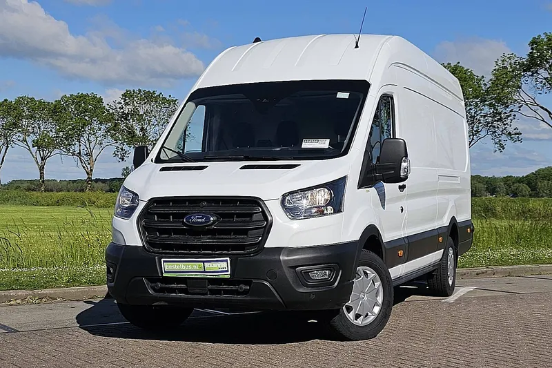 Ford Transit (2023)