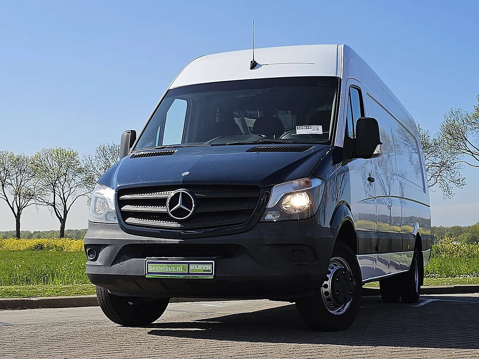 Mercedes-Benz Sprinter (2015) — foto 1
