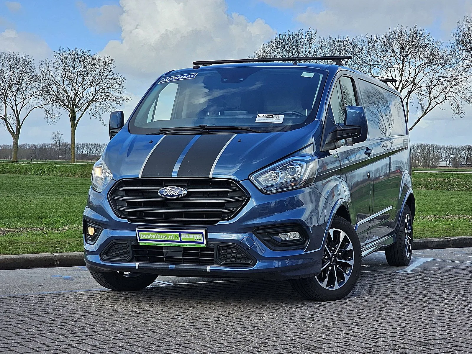 Ford Transit (2019) — foto 1