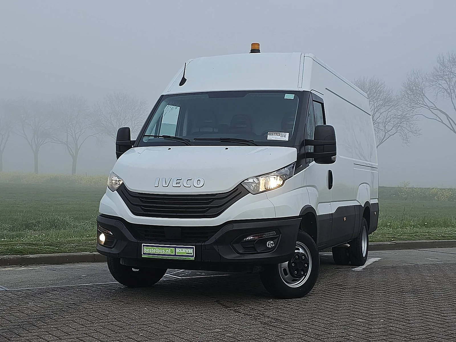 Iveco Daily (2023) — foto 1