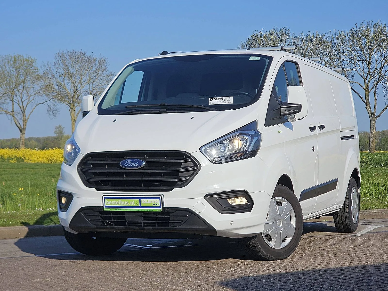 Ford Transit (2021) — foto 1