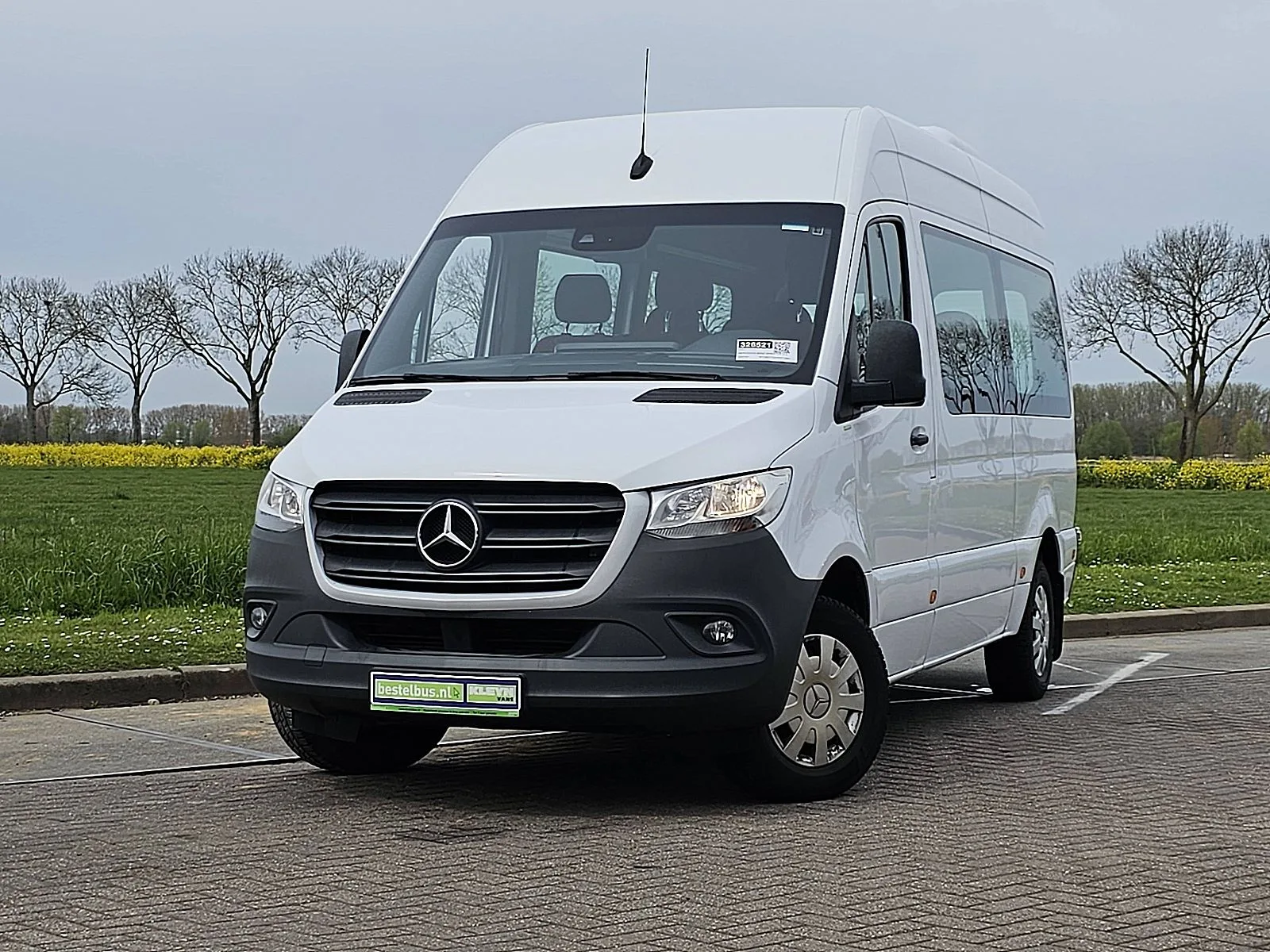 Mercedes-Benz Sprinter (2021) — foto 1
