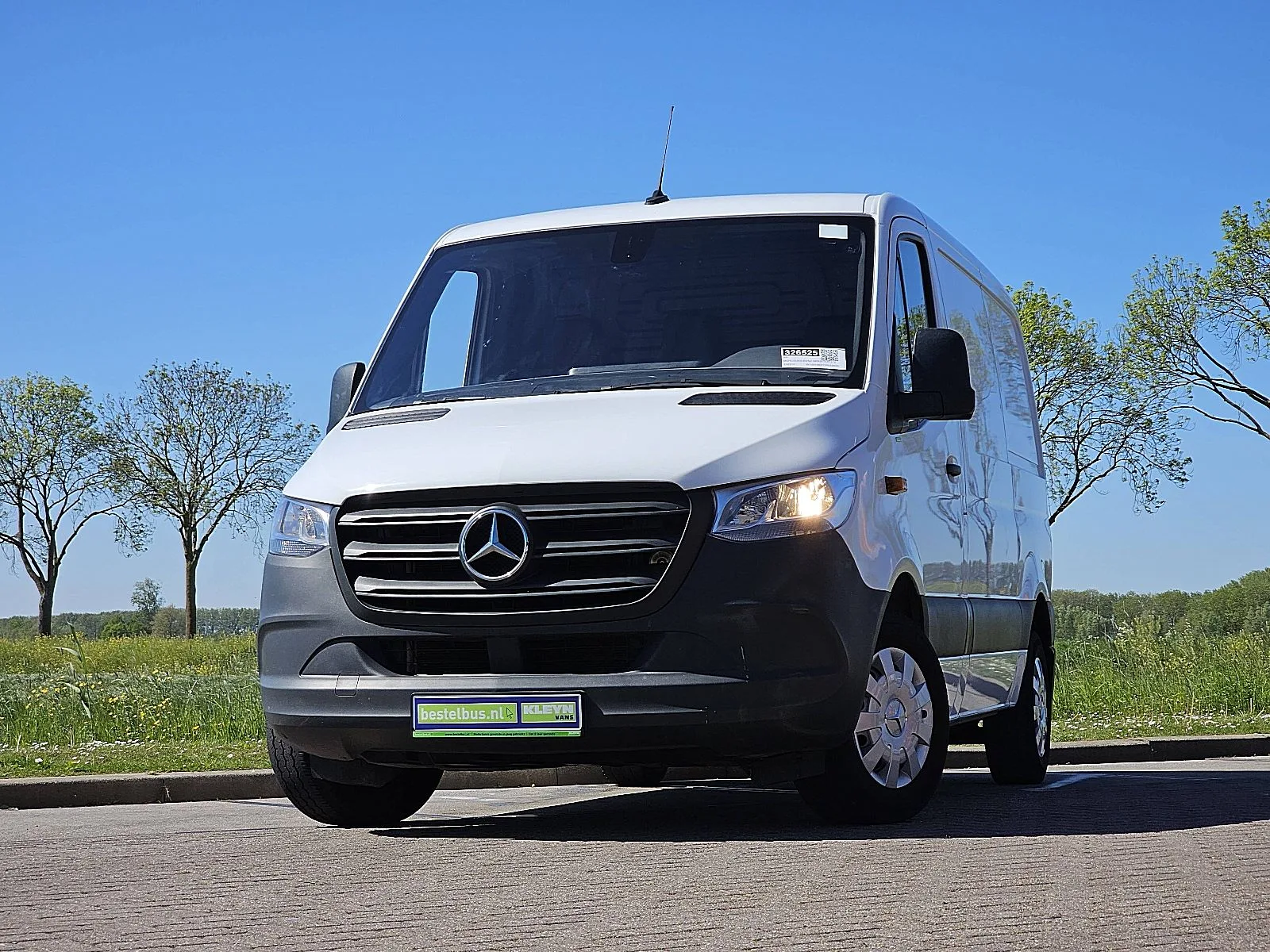 Mercedes-Benz Sprinter (2022) — foto 1