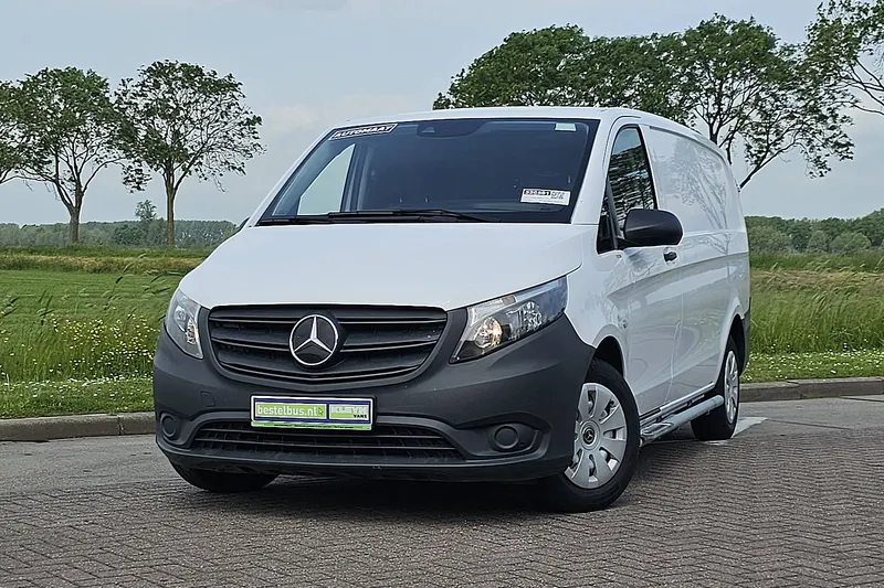 Mercedes-Benz Vito (2022)