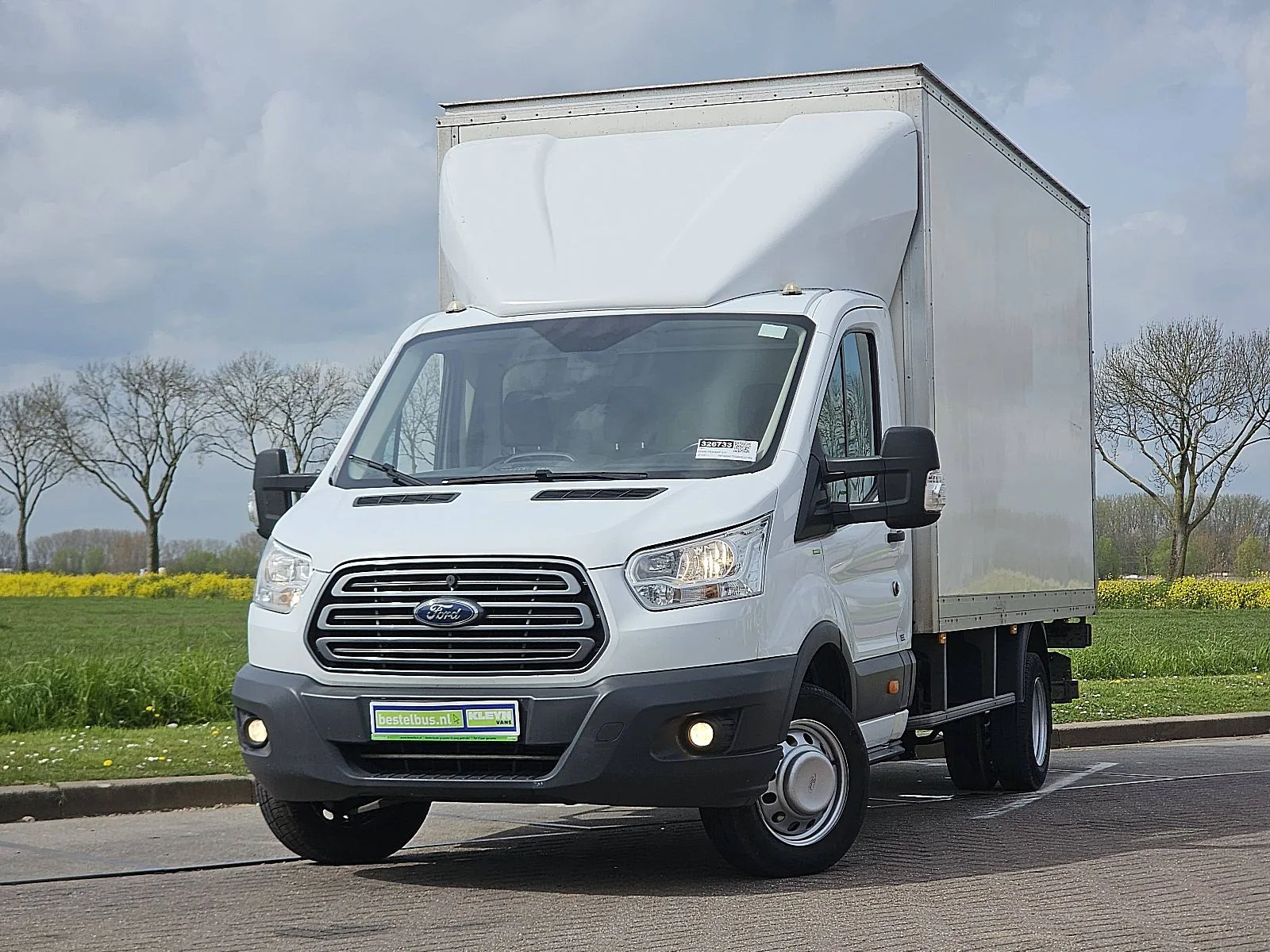 Ford Transit (2019) — foto 1