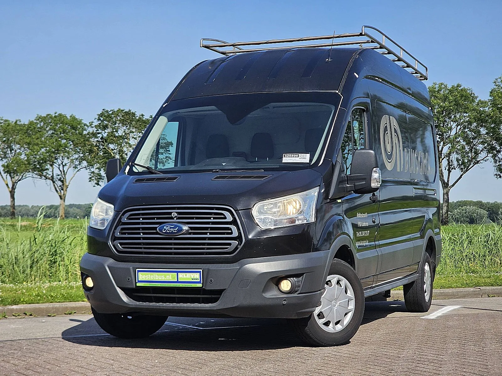 Ford Transit (2017) — foto 1