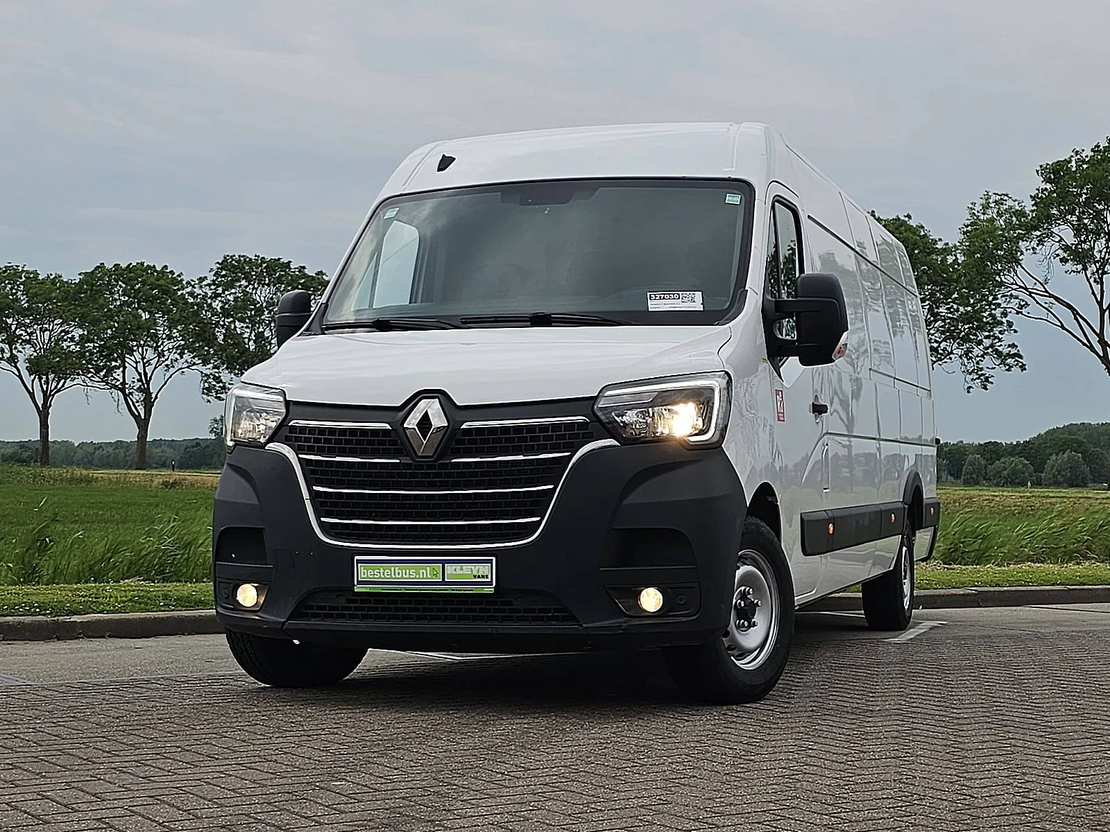 Renault Master (2024) — foto 1