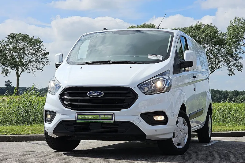 Ford Transit (2022)