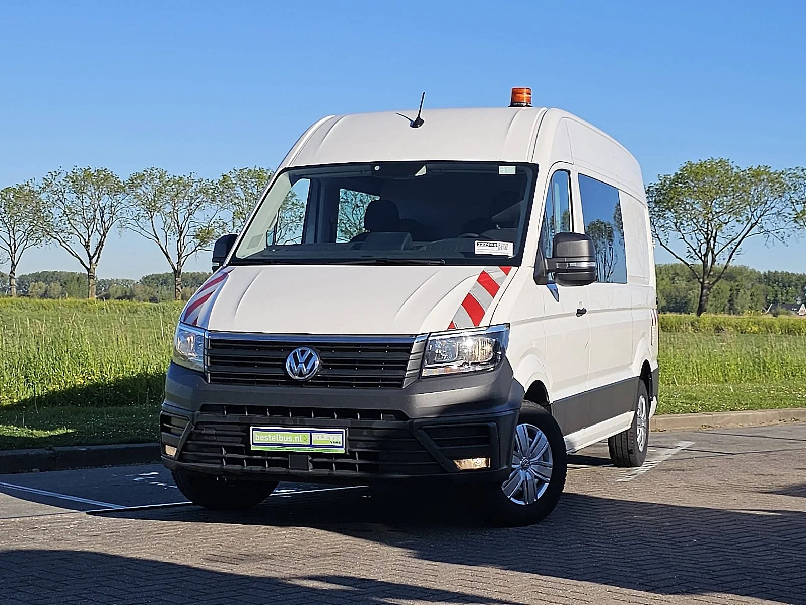 Volkswagen Crafter (2022) — foto 1