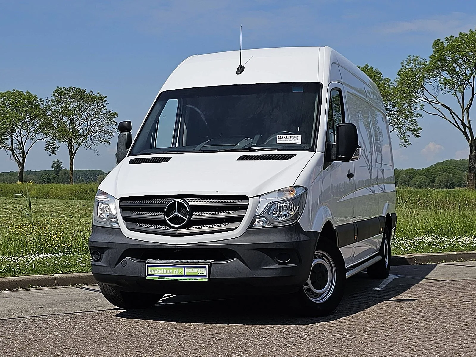 Mercedes-Benz Sprinter (2018) — foto 1