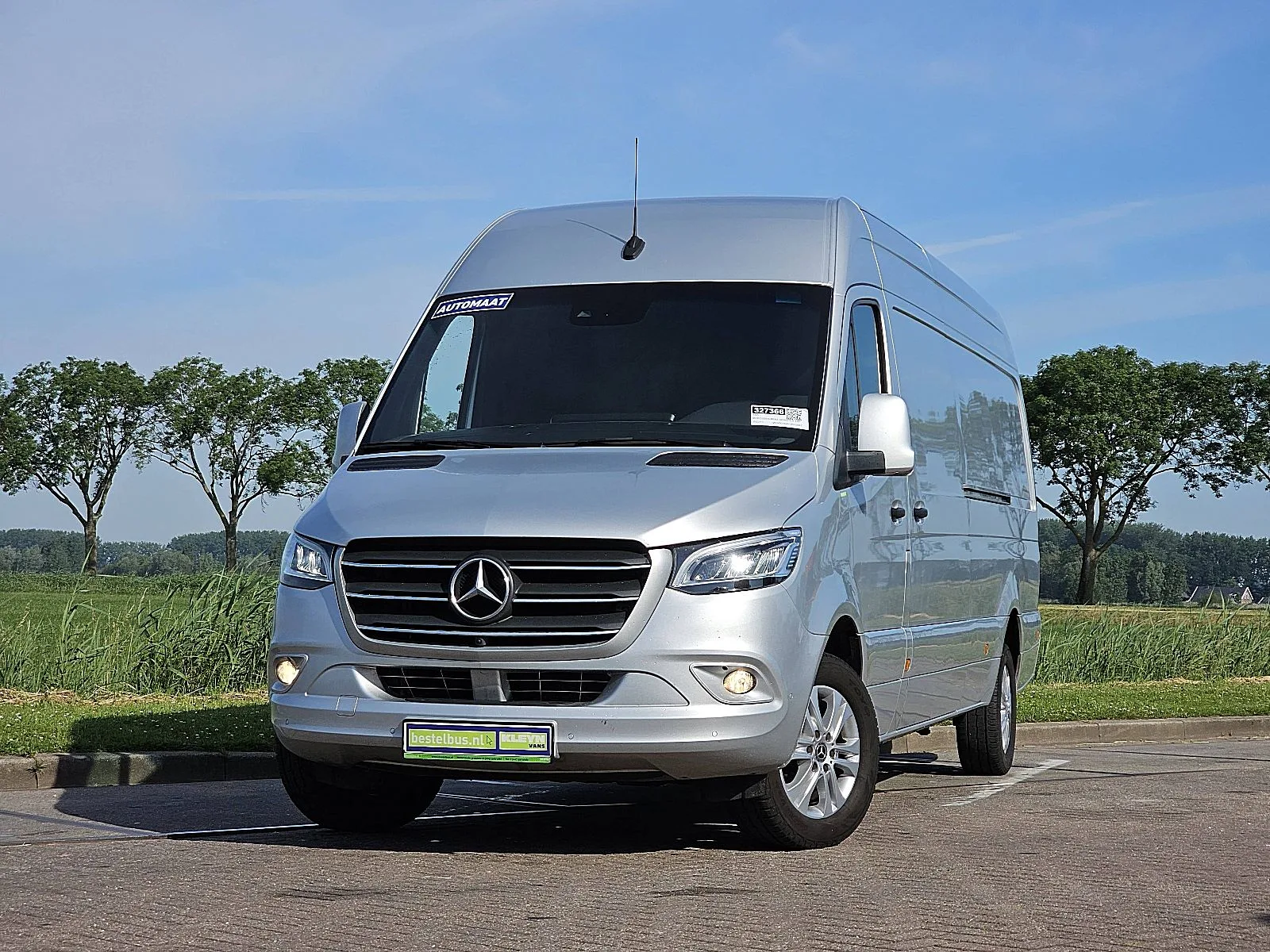 Mercedes-Benz Sprinter (2022) — foto 1