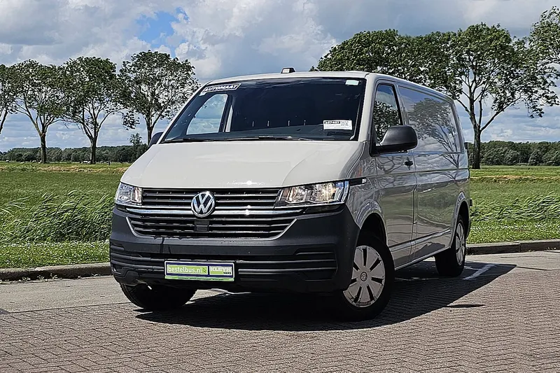 Volkswagen Transporter (2024)