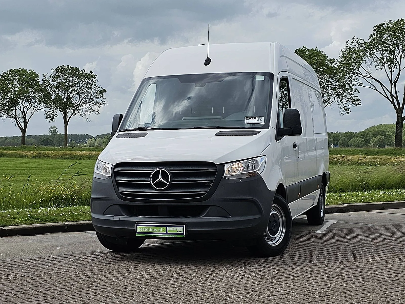 Mercedes-Benz Sprinter (2021) — foto 1