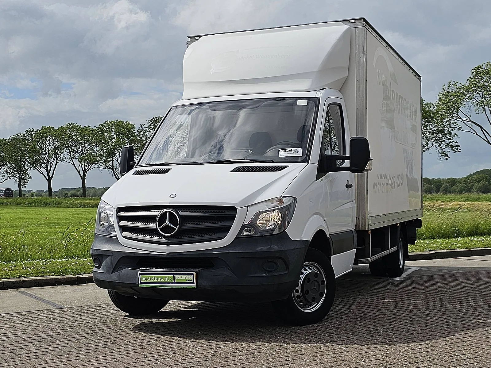 Mercedes-Benz Sprinter (2015) — foto 1