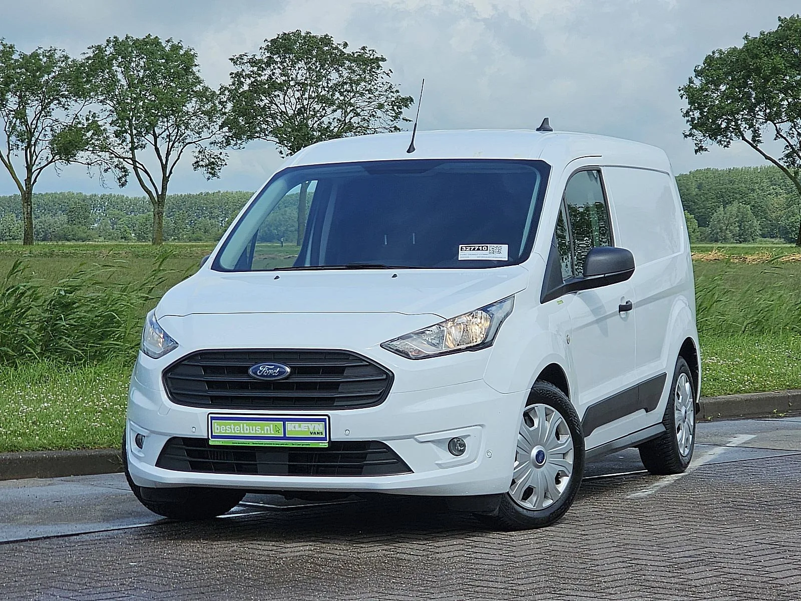 Ford Transit (2021) — foto 1