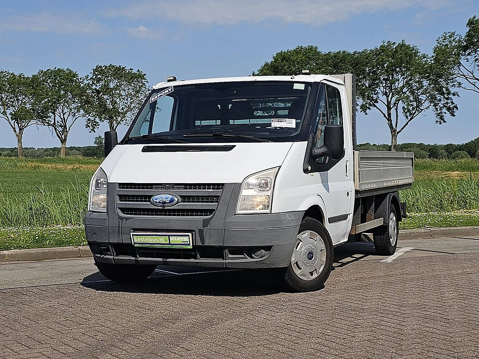 Ford Transit (2010) — foto 1