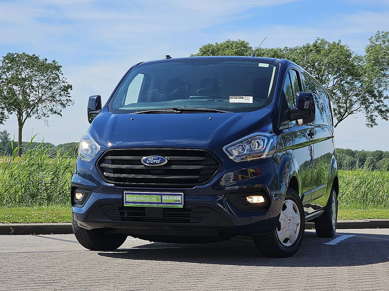 Ford Transit (2019) — foto 1