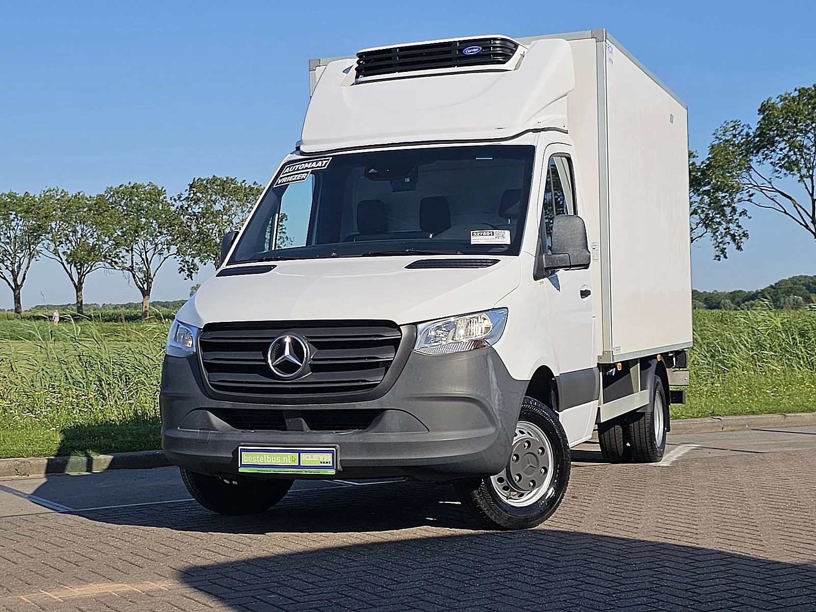 Mercedes-Benz Sprinter (2022) — foto 1