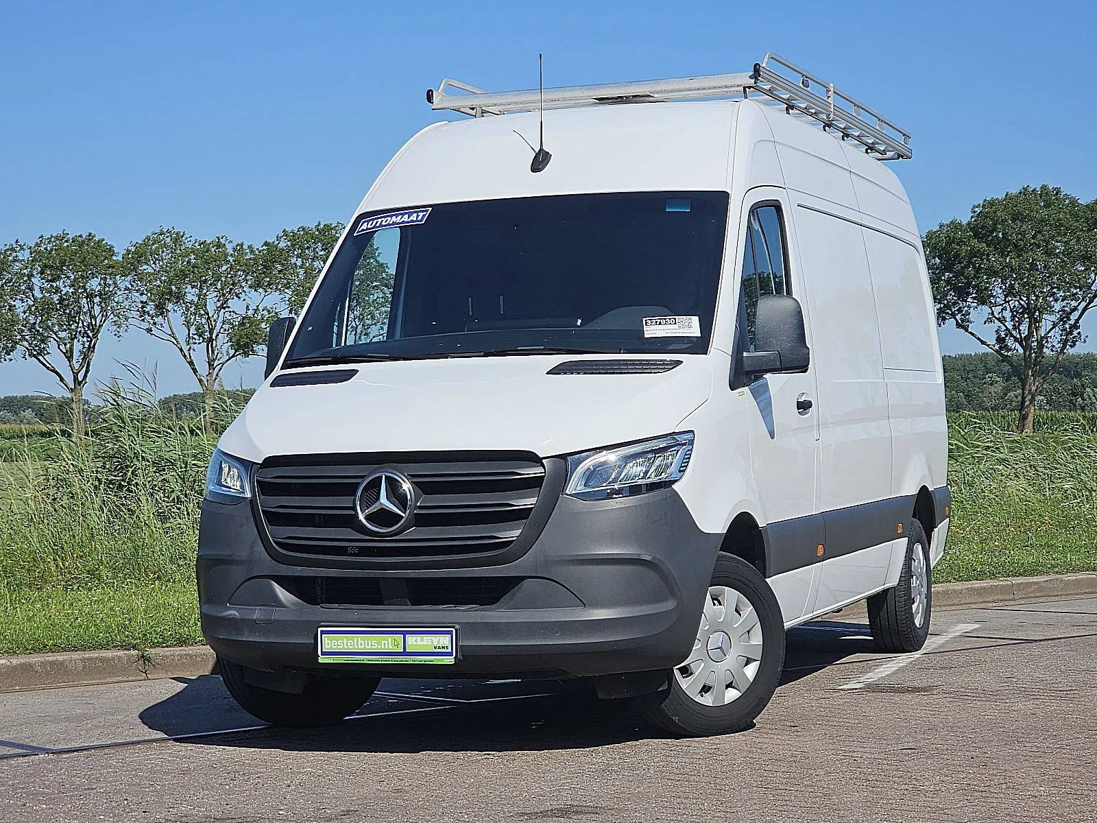 Mercedes-Benz Sprinter (2024) — foto 1