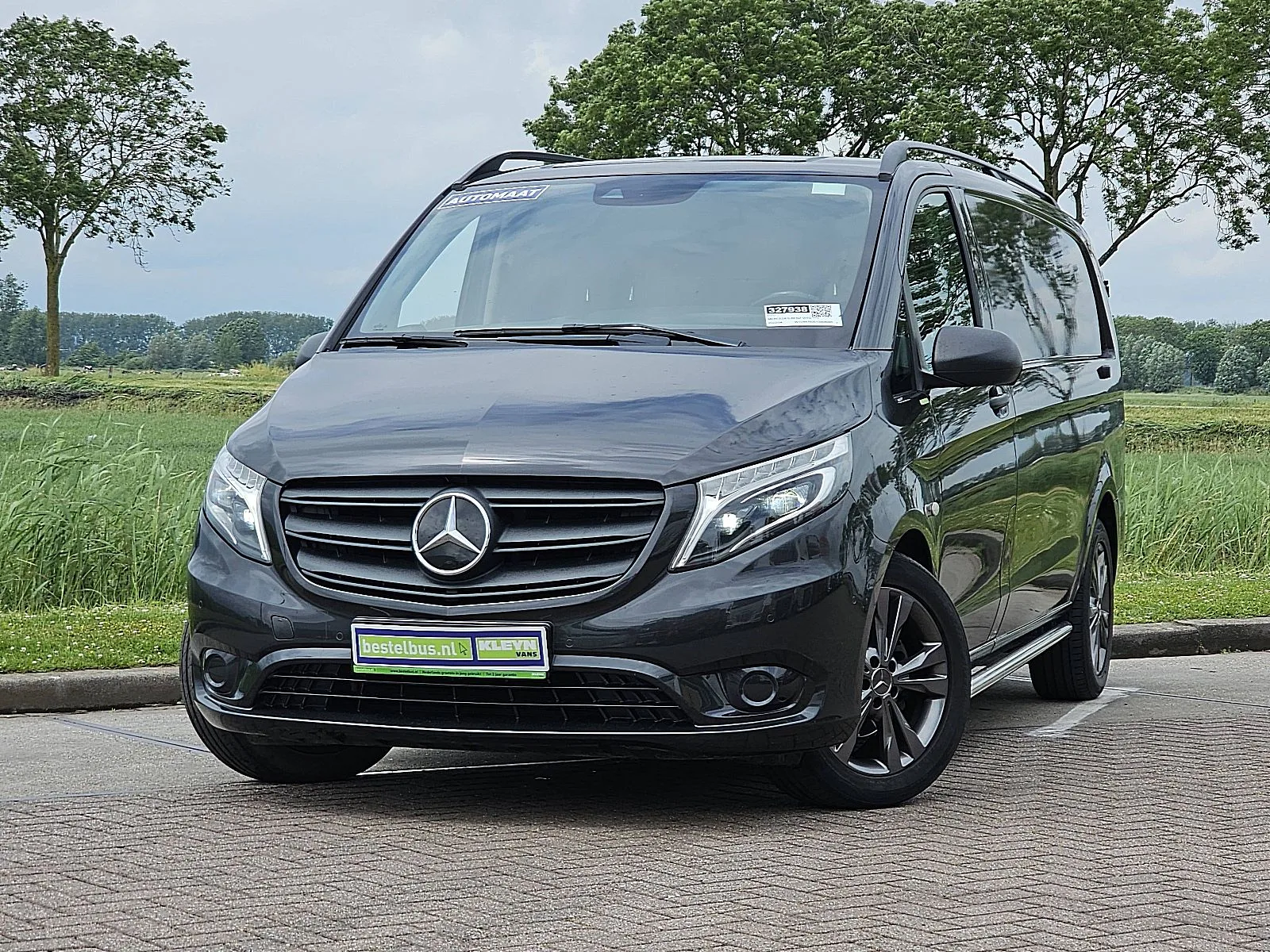 Mercedes-Benz Vito (2022) — foto 1