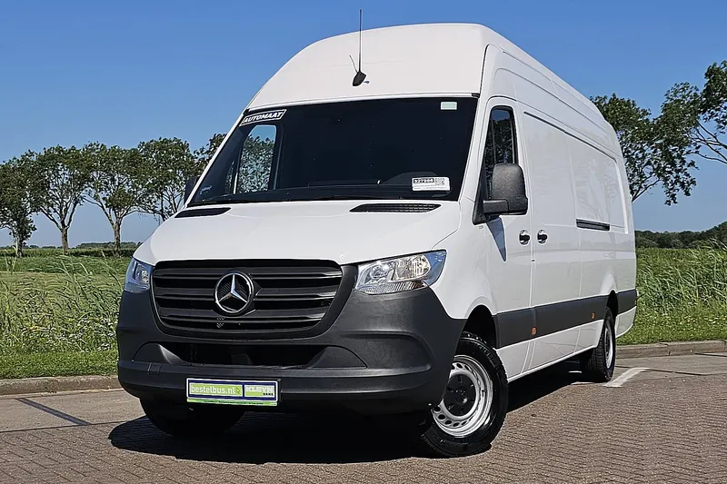 Mercedes-Benz Sprinter (2022)
