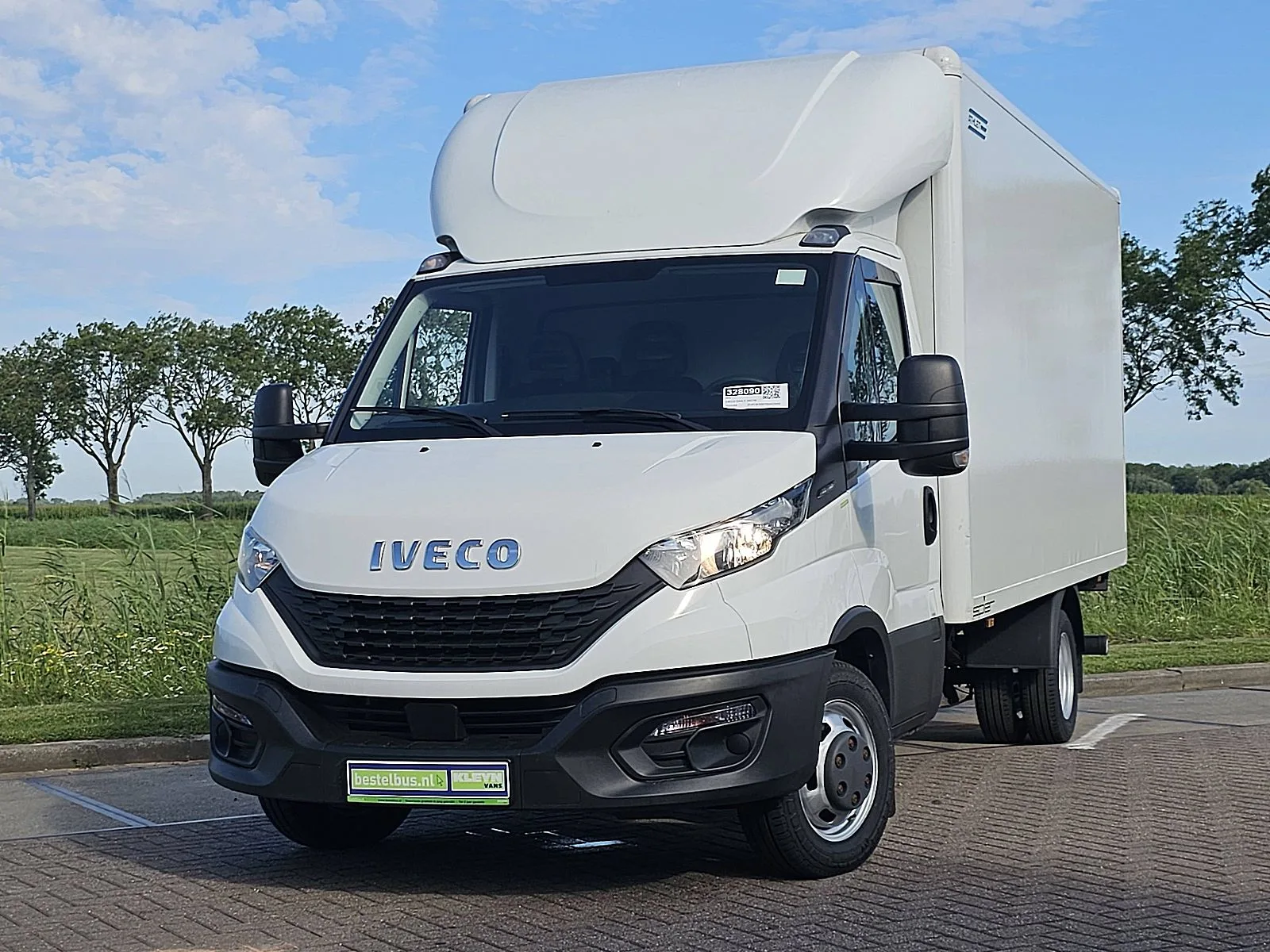 Iveco Daily (2022) — foto 1