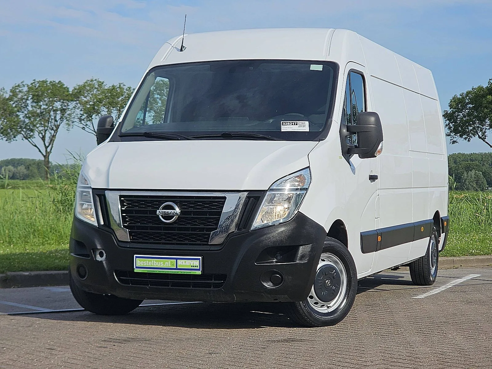 Nissan Nv (2021) — foto 1