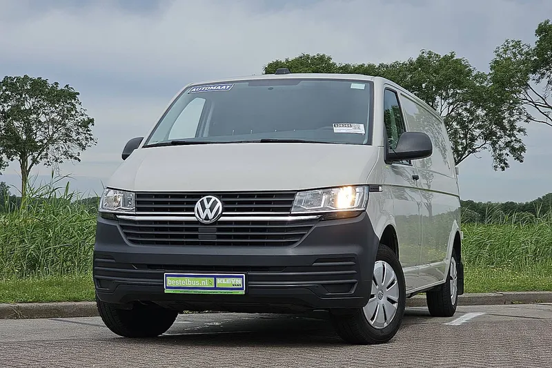 Volkswagen Transporter (2024)
