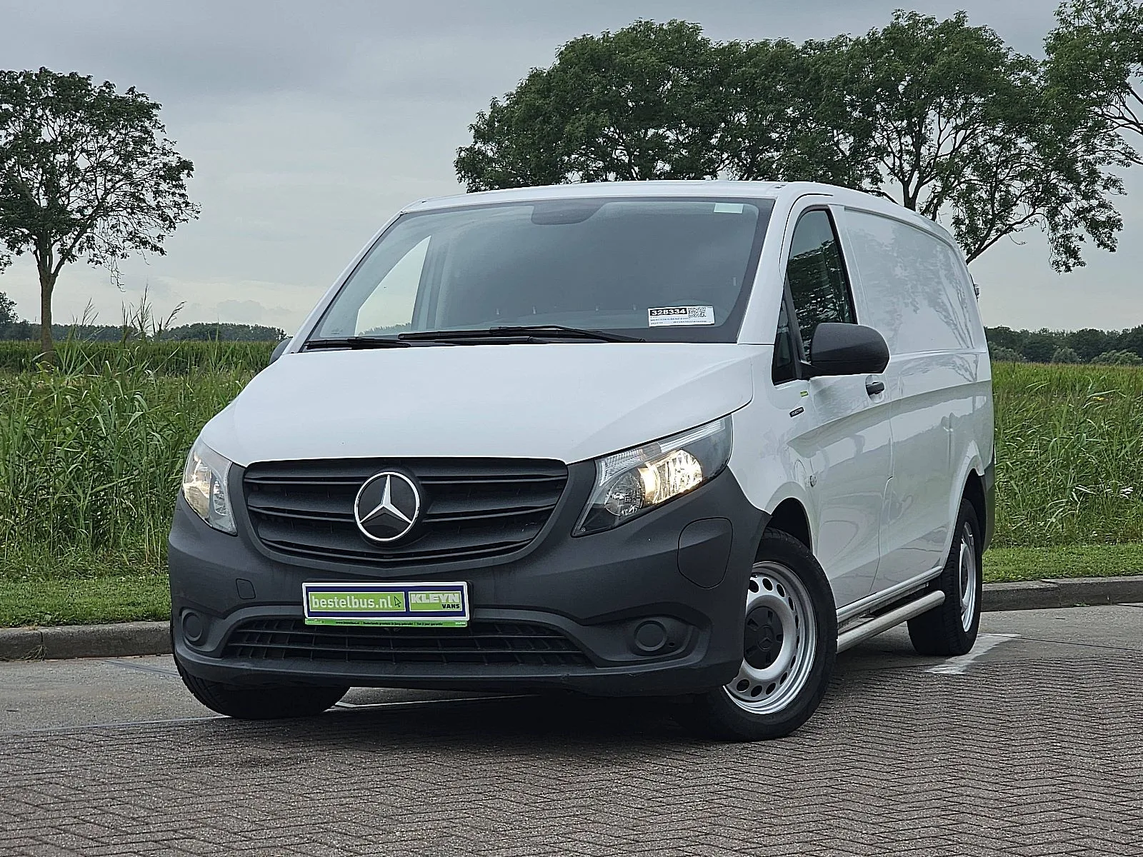 Mercedes-Benz eVito (2022) — foto 1