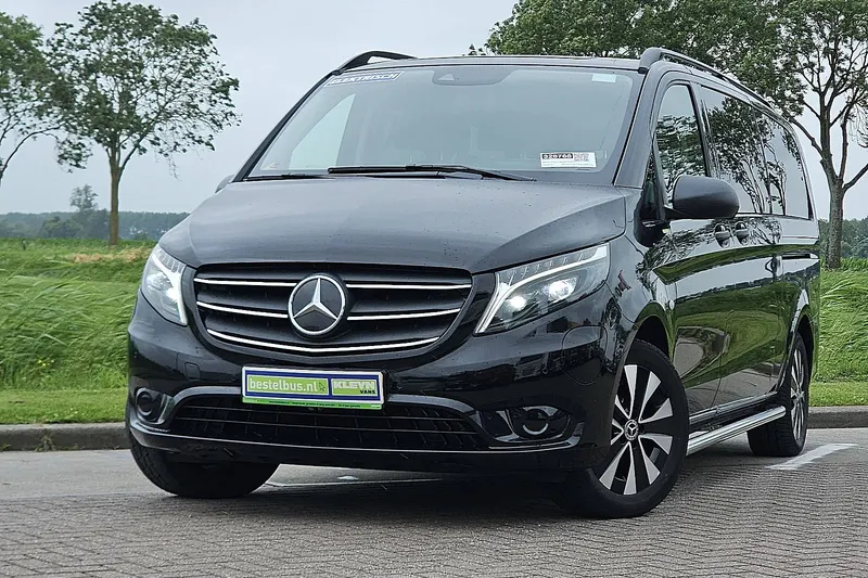Mercedes-Benz eVito (2023)