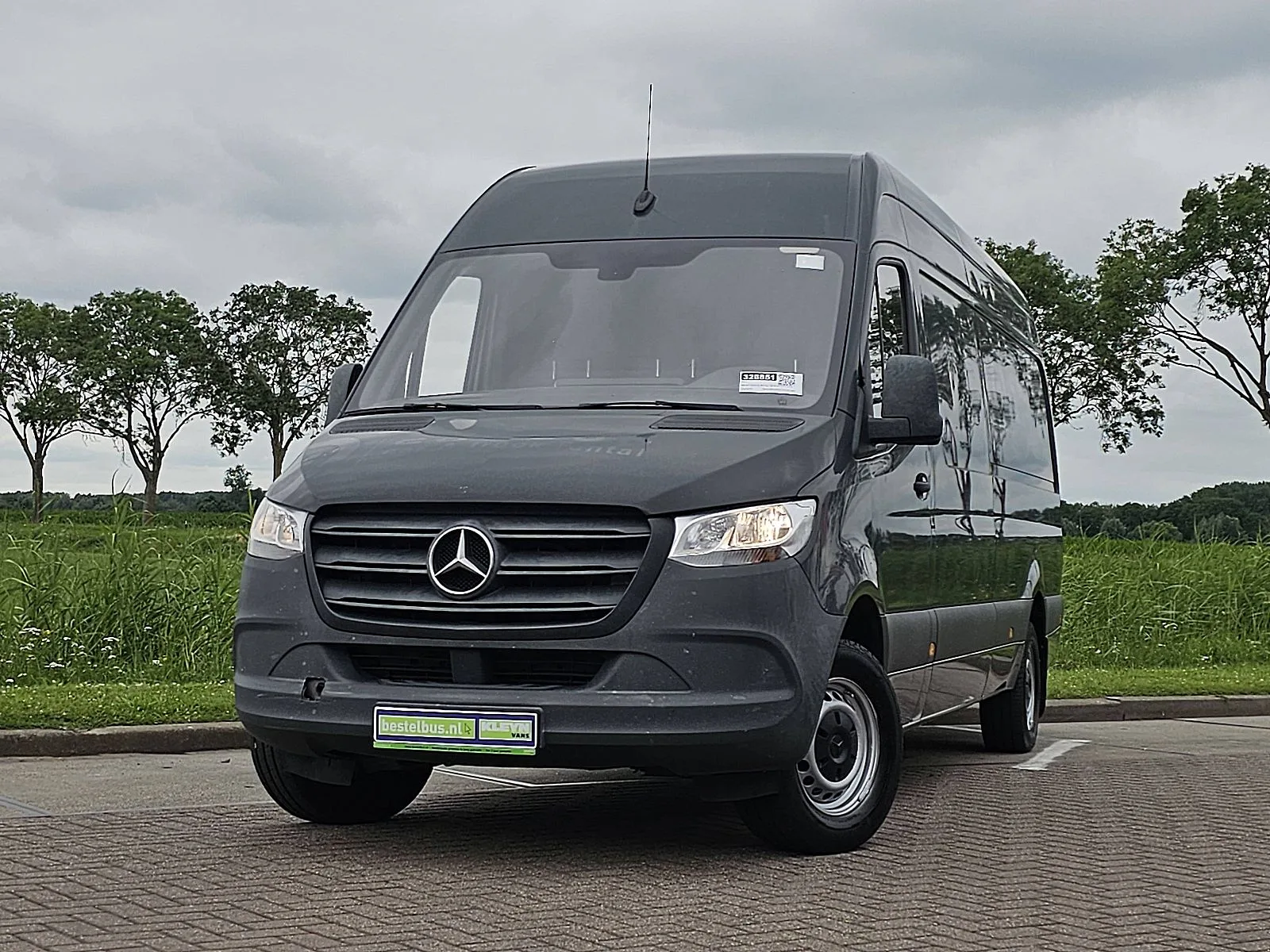Mercedes-Benz Sprinter (2020) — foto 1