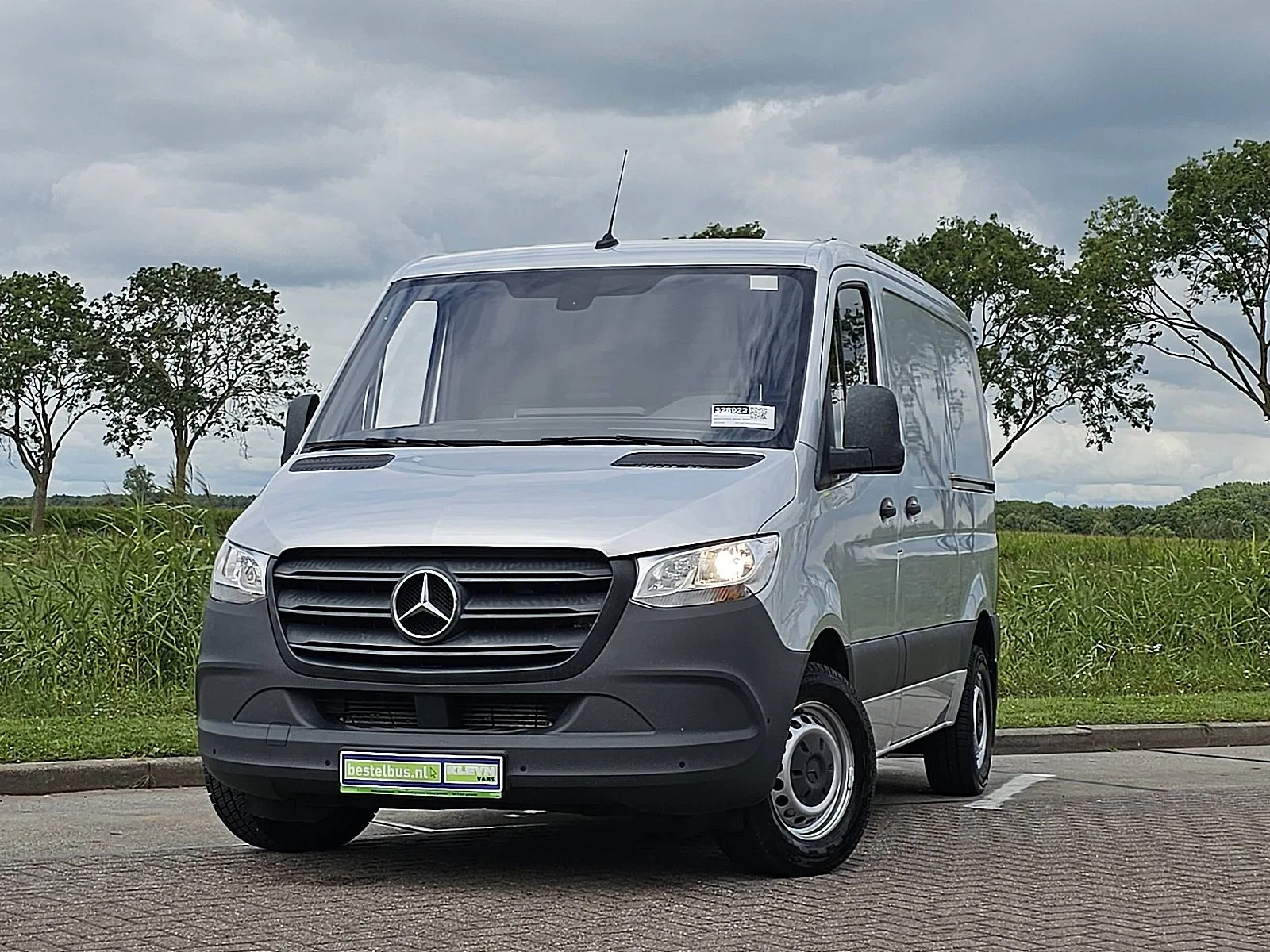 Mercedes-Benz Sprinter (2020) — foto 1