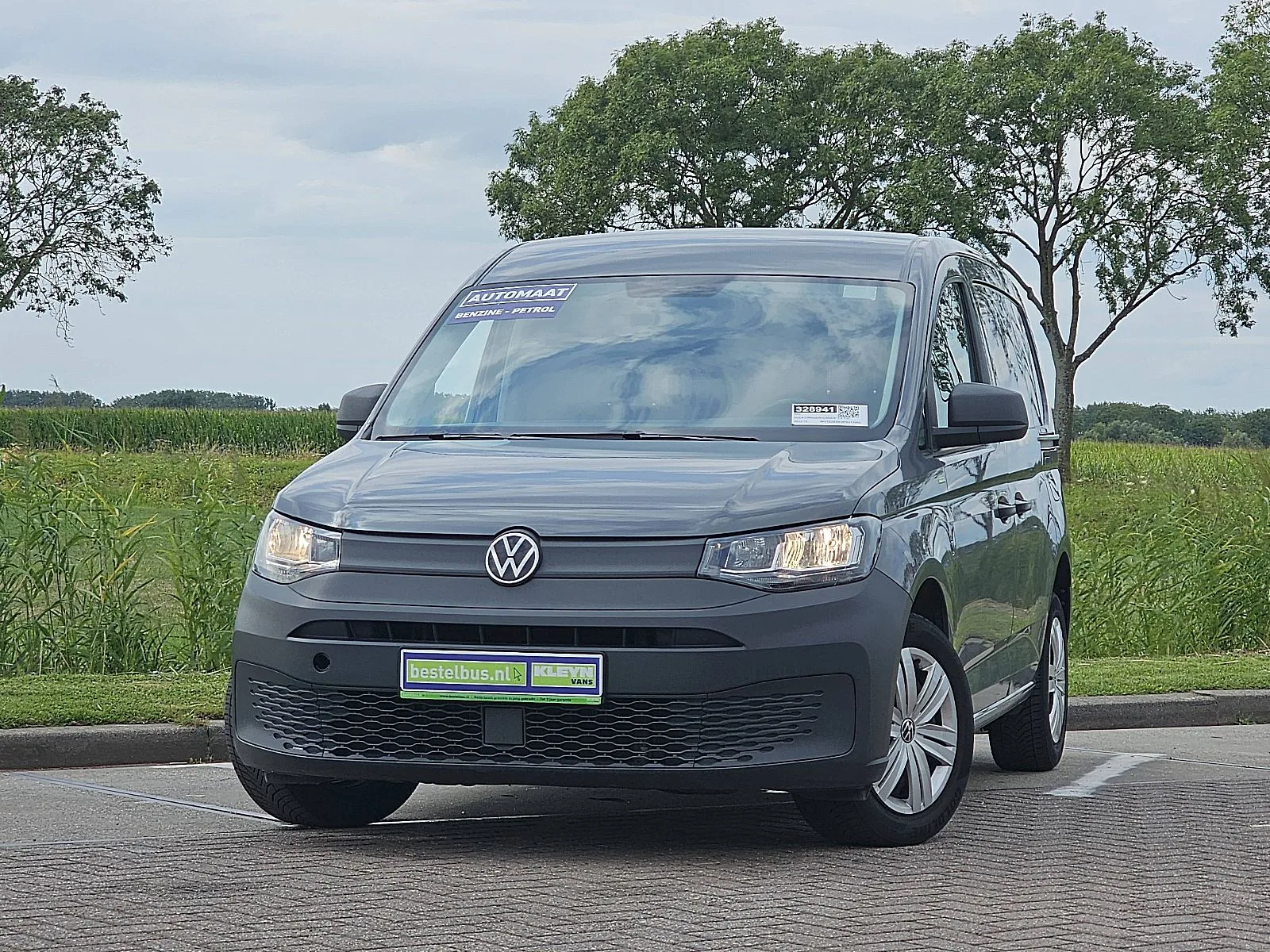 Volkswagen Caddy (2022) — foto 1