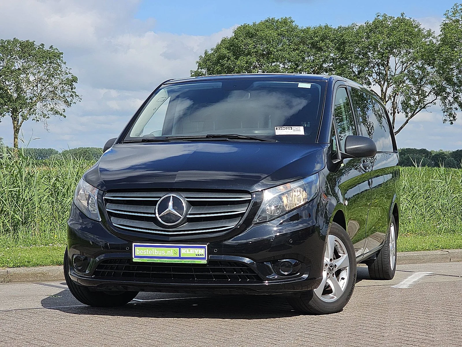 Mercedes-Benz Vito (2021) — foto 1