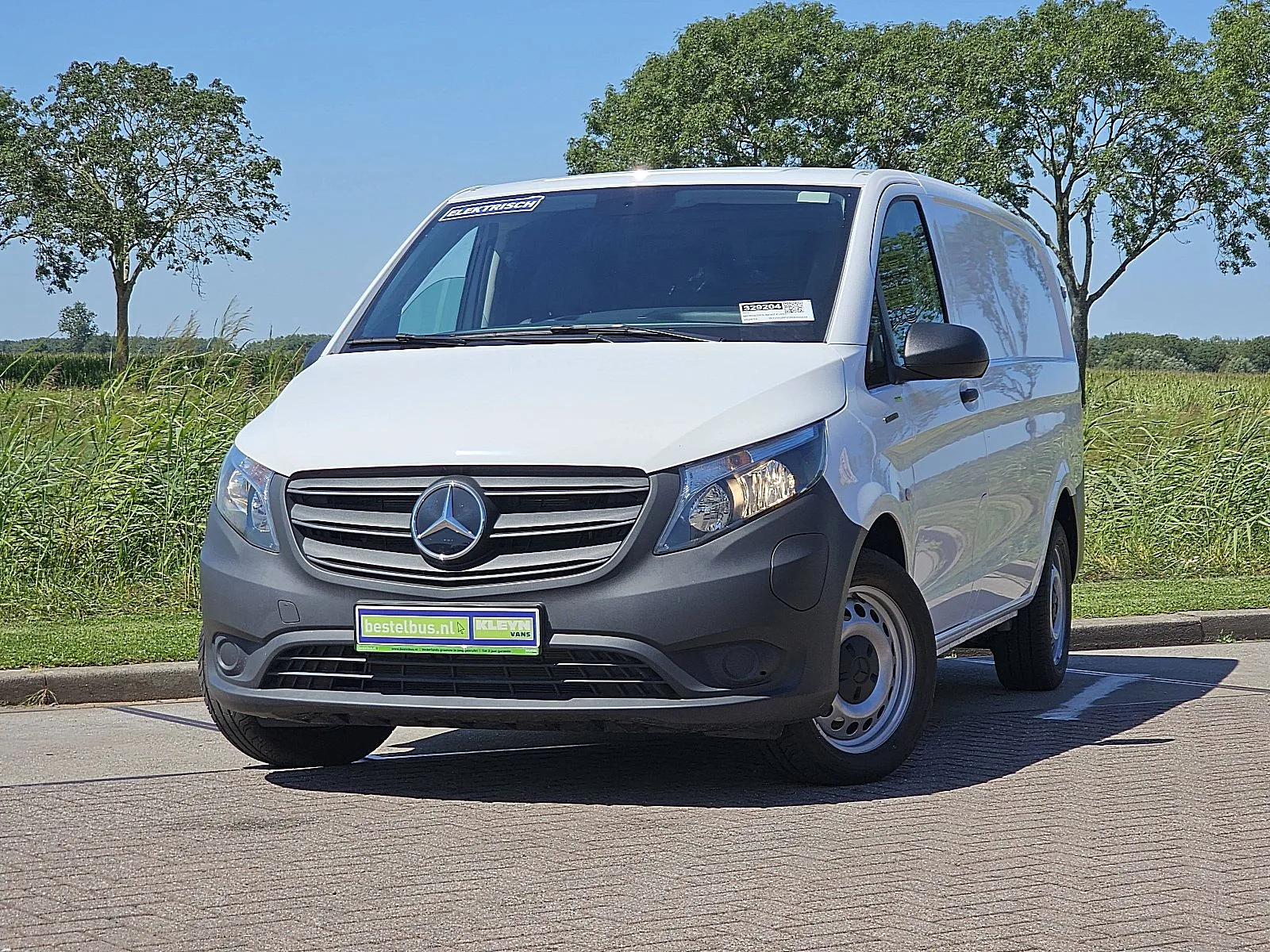 Mercedes-Benz eVito (2024) — foto 1