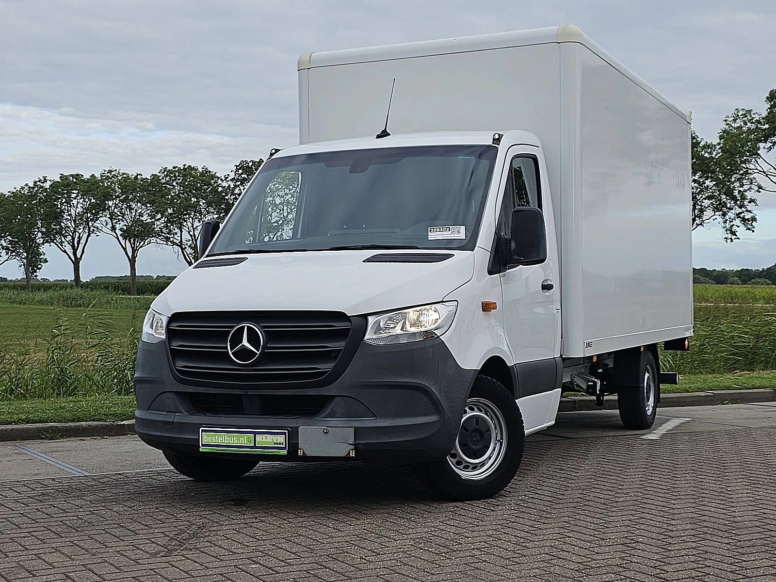 Mercedes-Benz Sprinter (2021) — foto 1