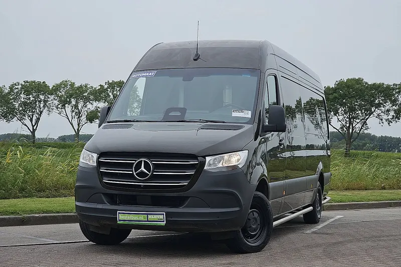 Mercedes-Benz Sprinter (2024)