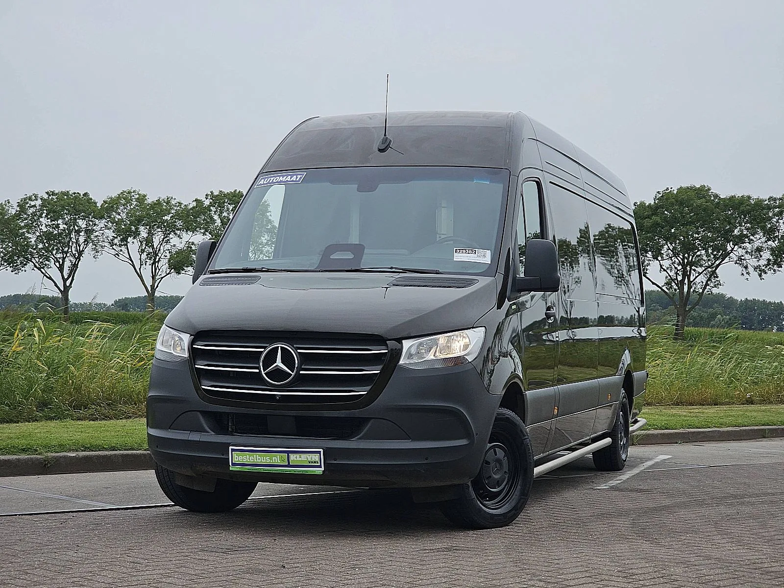 Mercedes-Benz Sprinter (2024) — foto 1