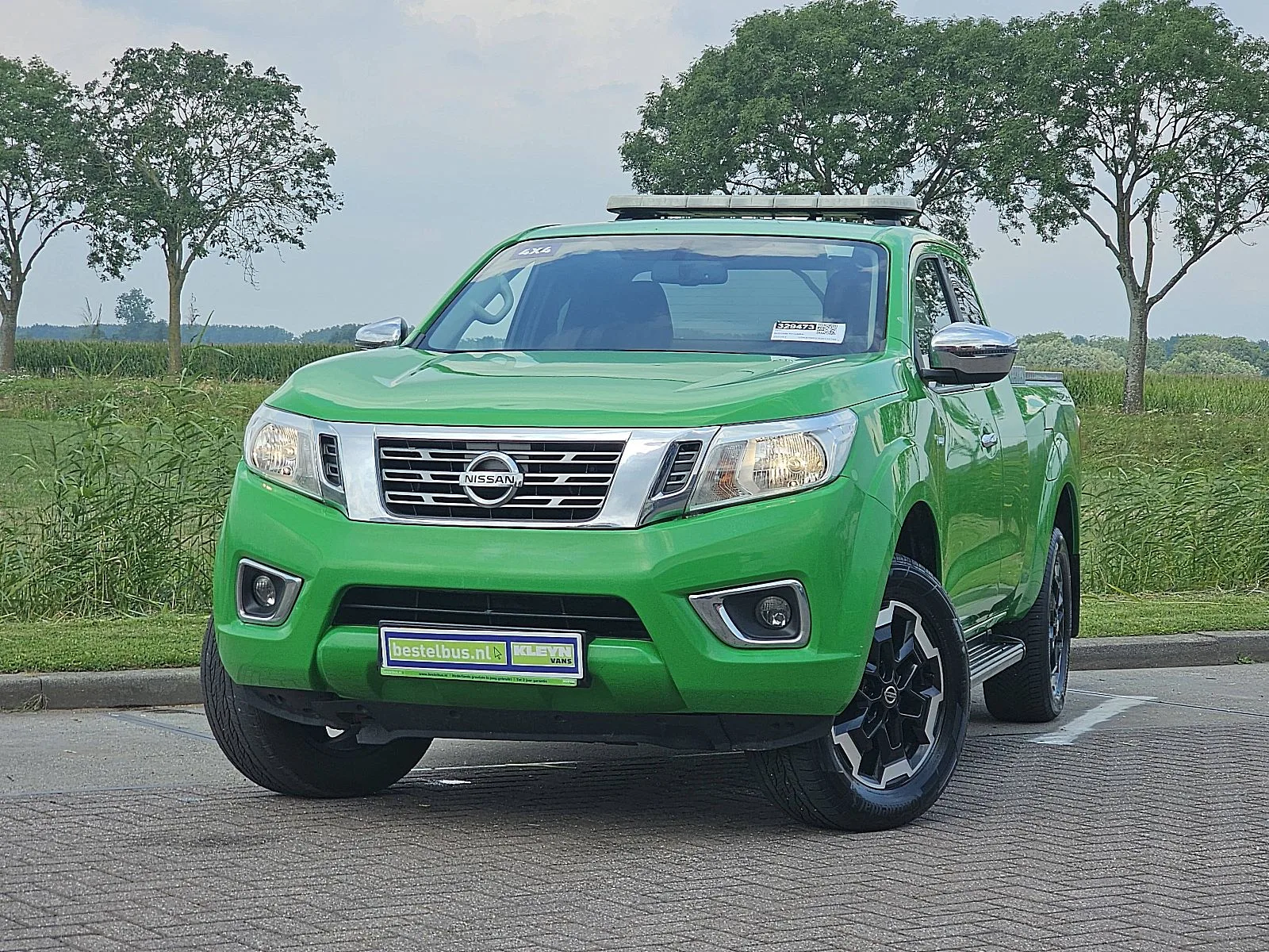 Nissan Navara (2020) — foto 1