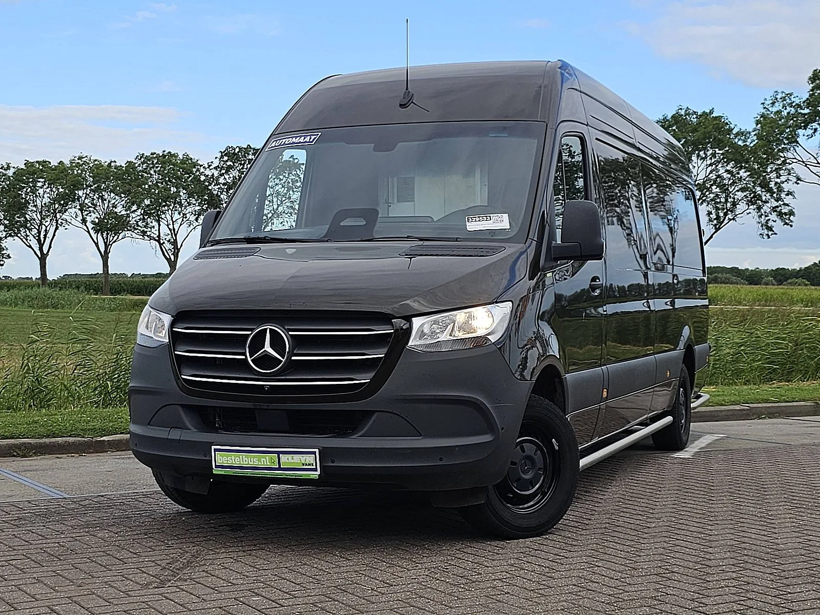 Mercedes-Benz Sprinter (2024) — foto 1