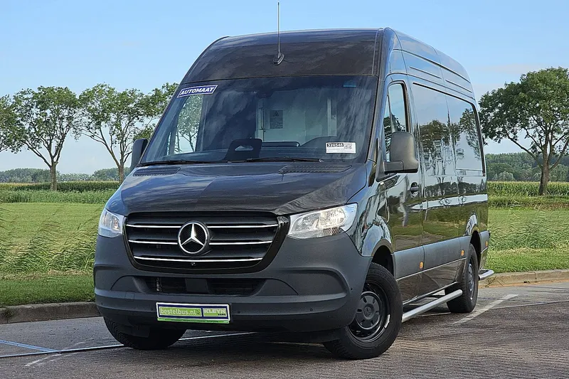 Mercedes-Benz Sprinter (2024)
