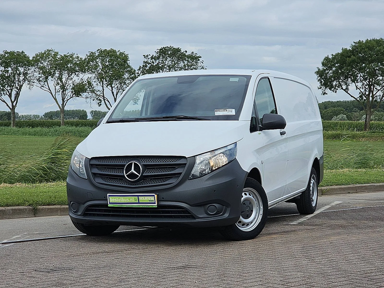 Mercedes-Benz Vito (2019) — foto 1