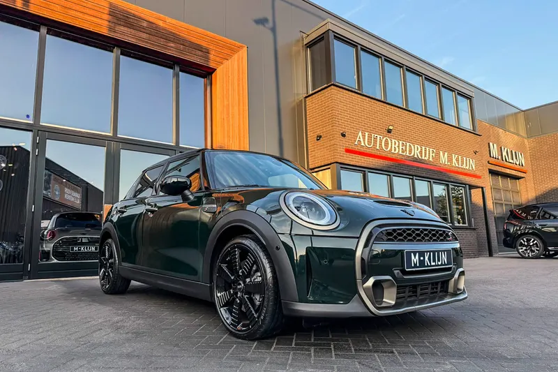 MINI Cooper S (2022)