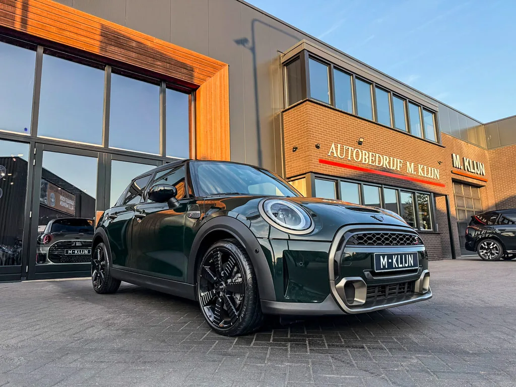 MINI Cooper S (2022) — foto 1