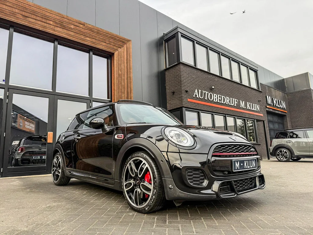 MINI John Cooper Works (2019) — foto 1